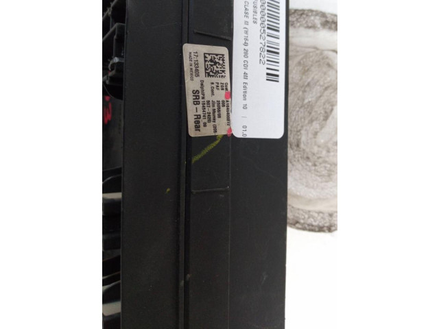 Блок предохранителей A1645400272   Mercedes-Benz ML W164    