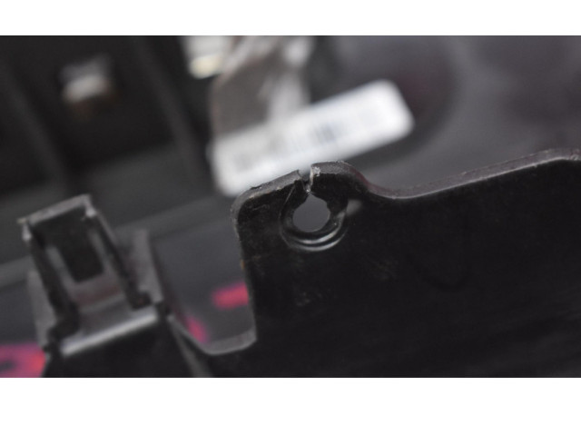 Подушка безопасности пассажира P7030A233, P7030A233   Mitsubishi Colt