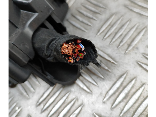 Блок предохранителей 5WA937132A, 5QS907361   Skoda Kodiaq II    