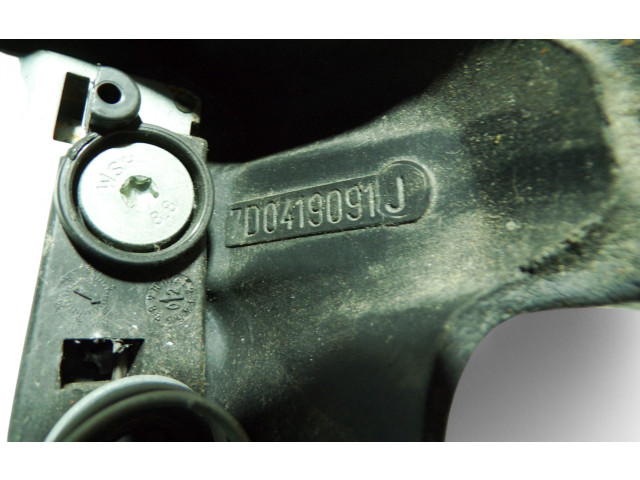 Руль Volkswagen Transporter - Caravelle T4  1991 - 2003 года 7D0419091J      