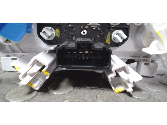 Блок управления климат-контролем 275709277R, N106277P Dacia Sandero