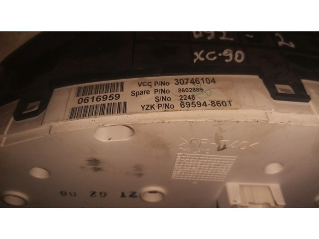 Přístrojová deska Volvo XC90 2008 30746104