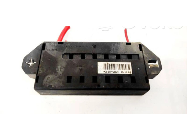 Ящик предохранителей (комплект) 9132323, 9132323   Volvo V70      