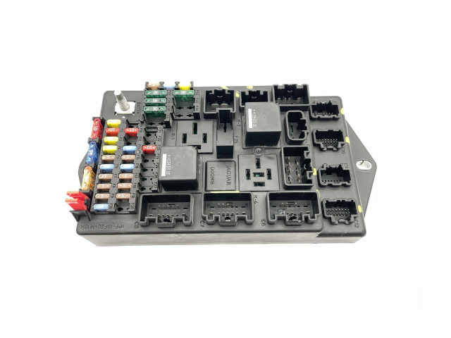 Блок предохранителей BW8314B476AH Jaguar XK - XKR