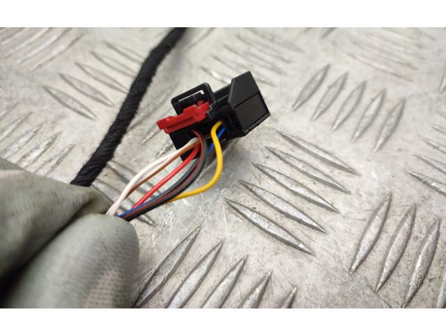 Зеркало электрическое Skoda Octavia Mk3 (5E) 2013 - 2019 года