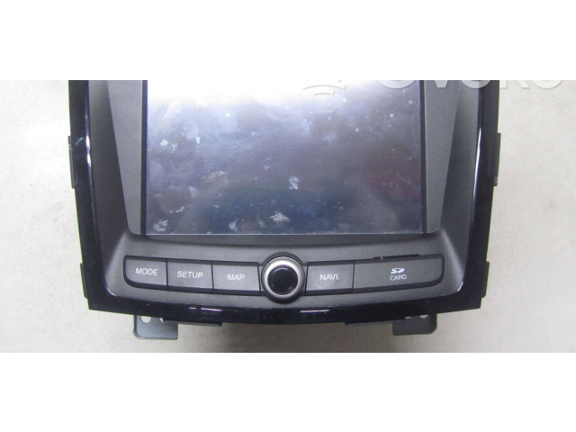 Радио/ проигрыватель CD/DVD / навигация 89200-35040 SsangYong Tivoli