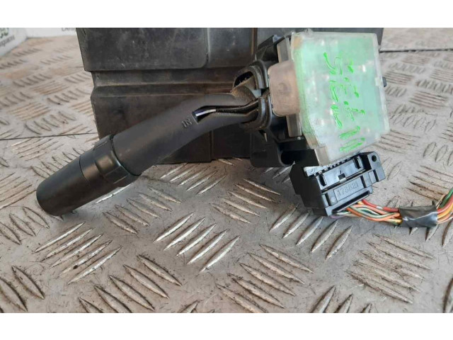 Переключатель дворников 8465205170 Toyota Corolla Verso AR10