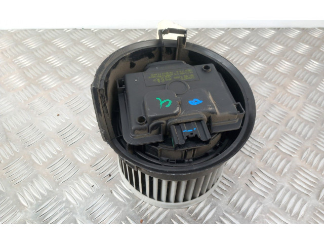 Вентилятор печки       Citroen C5  2005 - 2008 года   