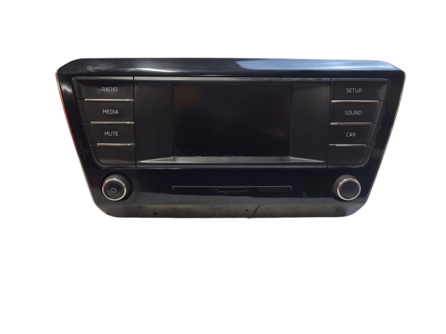 Радио/ проигрыватель CD/DVD / навигация 3V0035867C Skoda Superb B8 (3V)