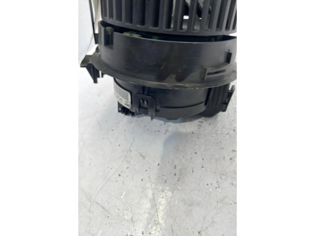 Вентилятор печки    1608182080   Peugeot 2008 I