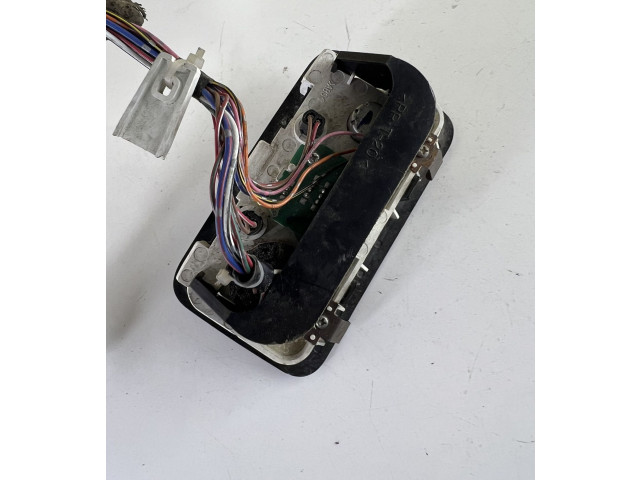 Блок управления климат-контролем 7820A212, MK369405 Mitsubishi Pajero