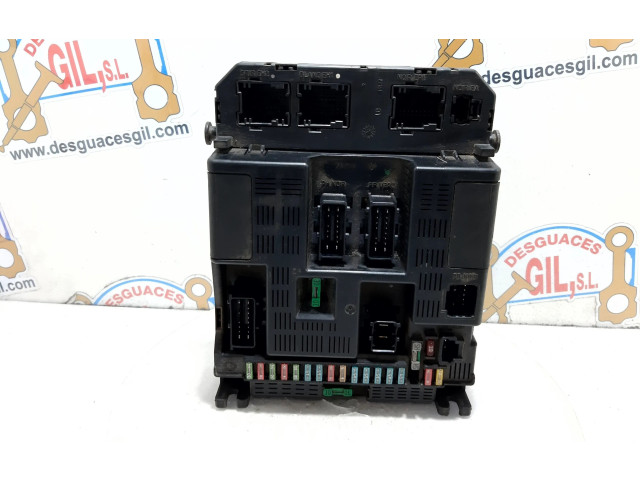 Блок предохранителей 9641079780, 142793   Peugeot 307    