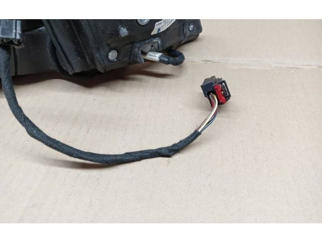 Zpětné zrcátko Volkswagen Tiguan 2009