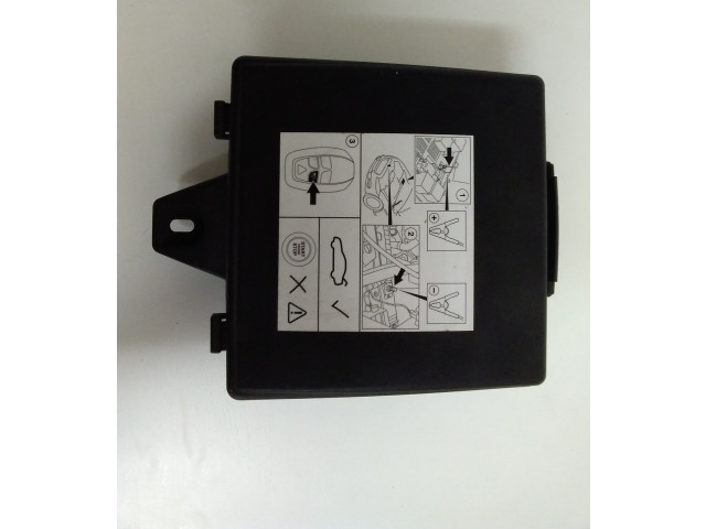 Блок предохранителей DW9314F041AF Jaguar XJ X351