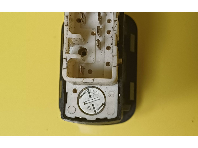 Переключатель дворников T328D08 Daihatsu YRV