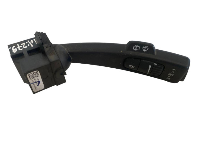 Ручка стеклоочистителей 31264354   Volvo V70