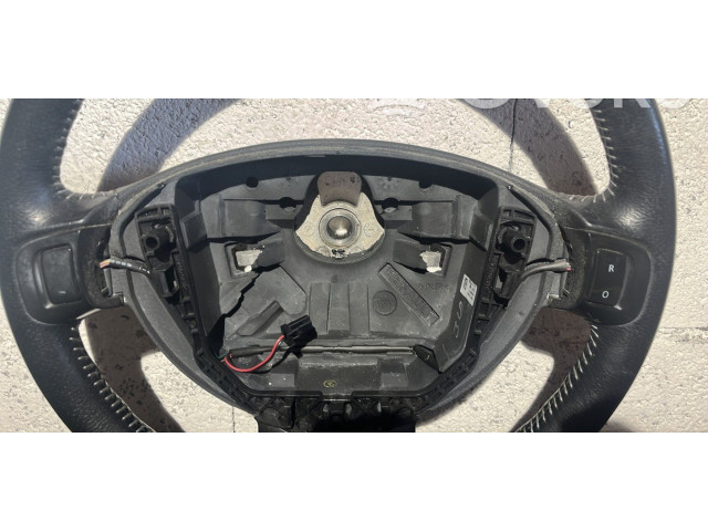 Руль Dacia Duster  2010 - 2017 года 484000277R      