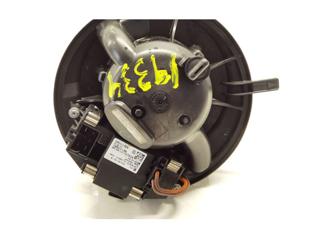 Вентилятор печки 3C1820015J Volkswagen Passat Alltrack