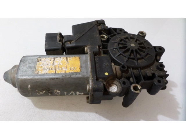 Передний двигатель механизма для подъема окон