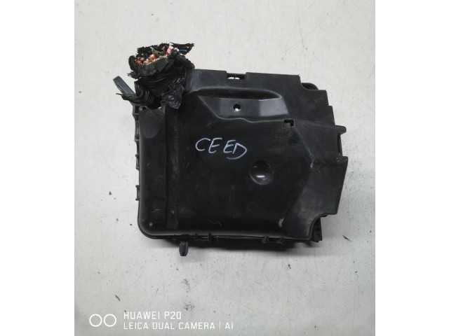 Блок предохранителей  1879001316, 919513X150   KIA Ceed    