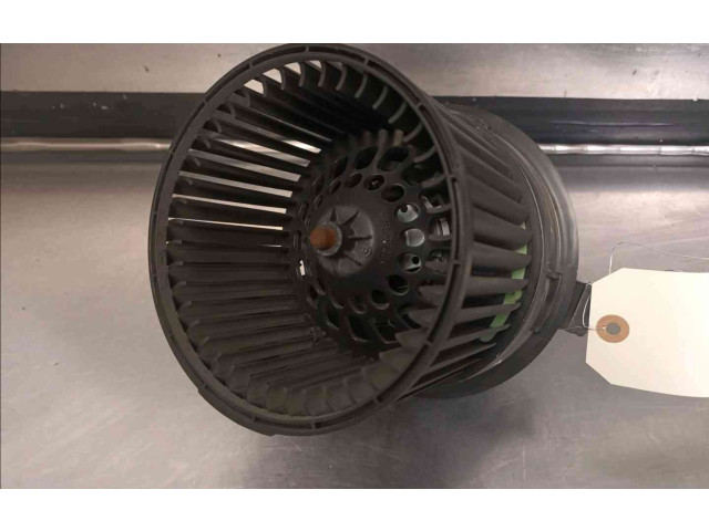 Вентилятор радиатора 272102798R Dacia Logan II