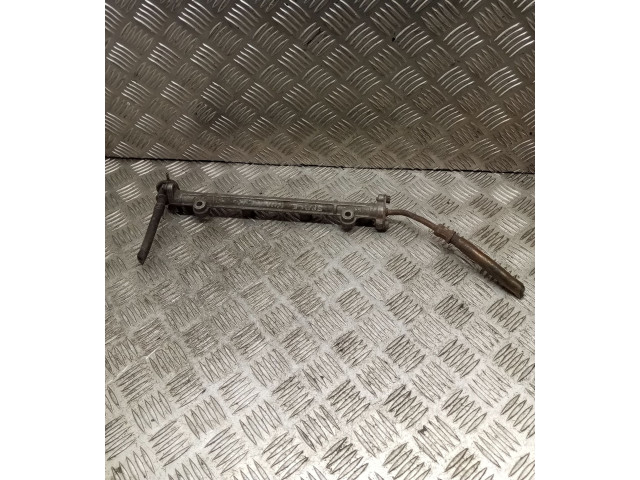 Топливная рампа 37712B   Mitsubishi Space Runner  