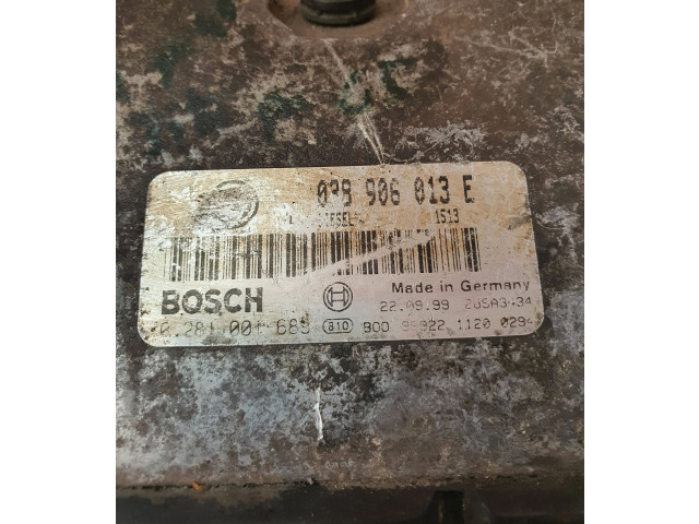 Řídící jednotka 038906013E Volkswagen Caddy 1999
