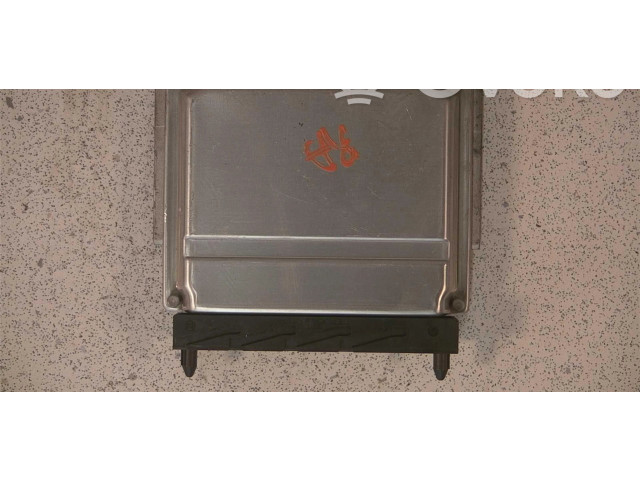 Блок управления двигателя    Volvo V70