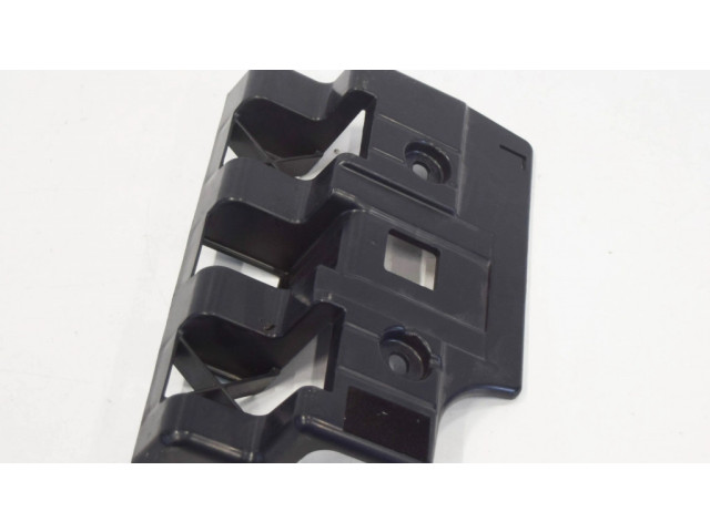 Другая деталь салона