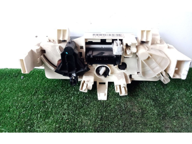 Модуль блока управления кондиционером F664479W   Citroen C2