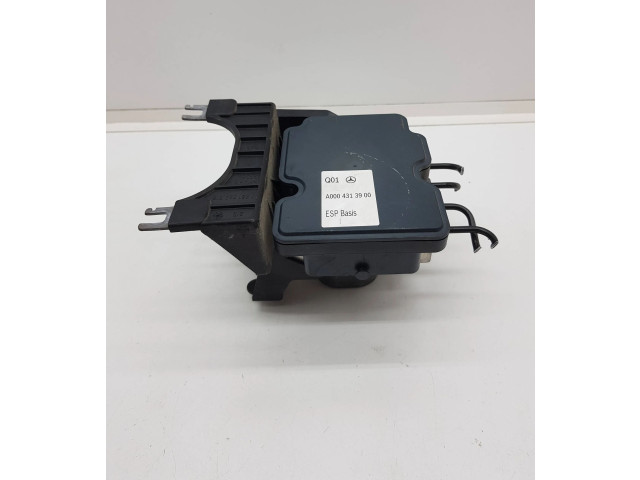 Jednotka ABS A0004313900   Mercedes-Benz GLA W156 2017