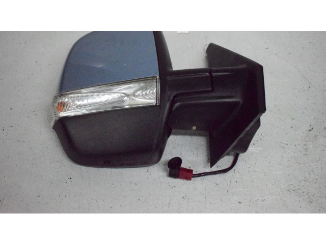 Зеркало электрическое Opel Combo D 2011 - 2017 года