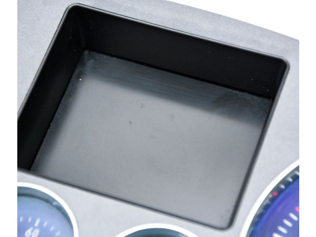 Панель приборов 3D0920880J   Volkswagen Phaeton       