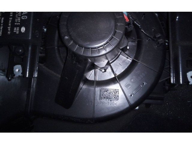 Вентилятор печки 6Q1819015 Audi A1