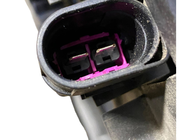 Вентилятор радиатора 1KM121205 Volkswagen Jetta VI