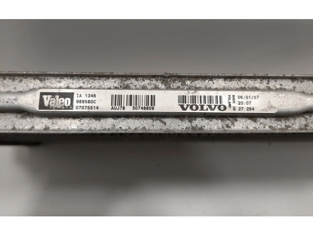 Интеркулер  30748809, 07075514   Volvo V70 