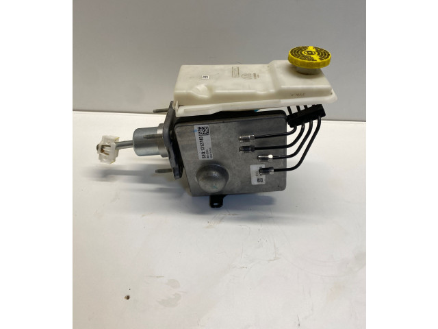 Блок АБС M8142686, 68427142AC Jeep Grand Cherokee WL 2021 - года