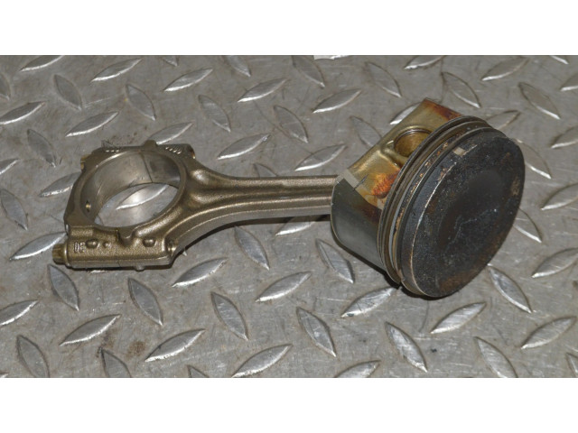 Поршень 06DD Audi A6 S6 C6 4F