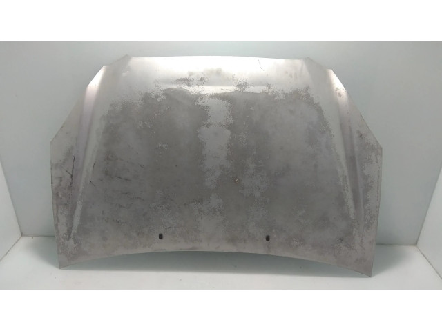 Капот двигателя