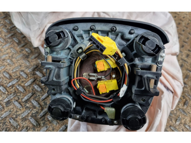 Подушка безопасности водителя 32214988, P032214988   Volvo XC40