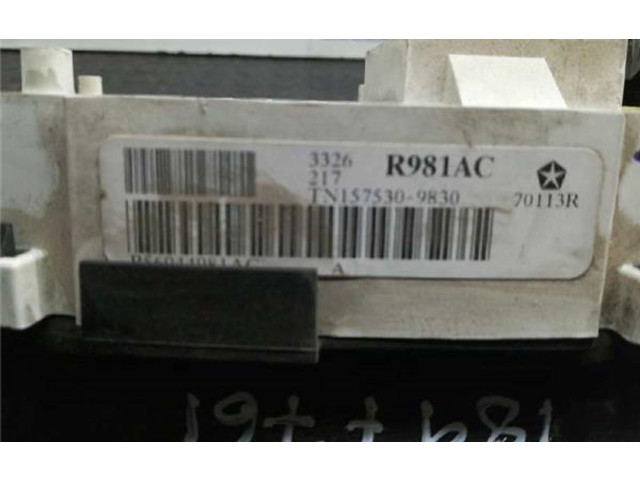 Přístrojová deska Chrysler Voyager 2007 R981AC