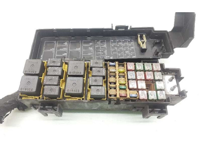 Блок предохранителей P56050751AH, A0GS0285M0070 Jeep Cherokee III KJ