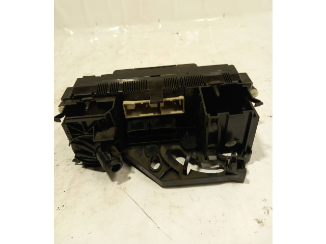 Блок управления климат-контролем 74731000 Volkswagen Caddy