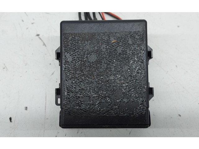 Řídící jednotka 4M0168T3A Toyota Avensis T270 2008