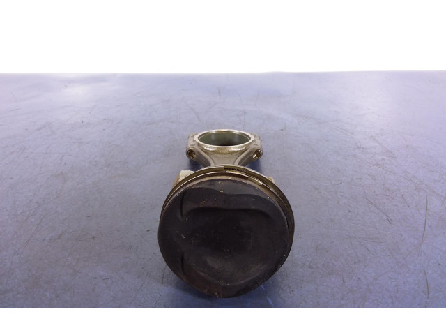 Píst Audi A8 S8 D4 4H CRE