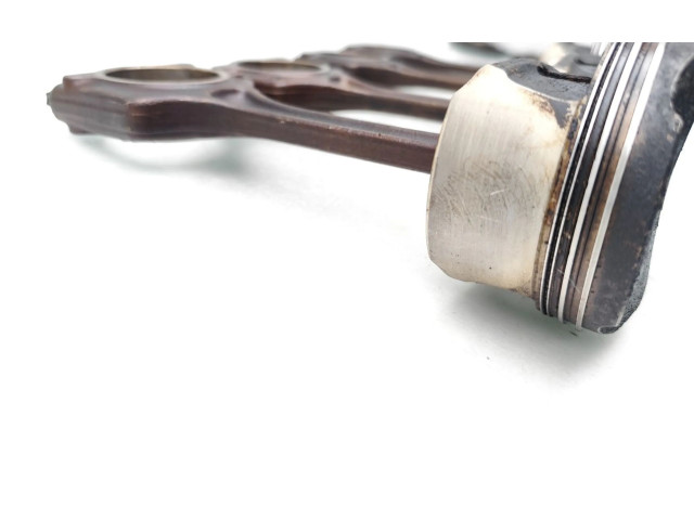  Поршень с шатуном N12B14A N12B14A  Mini One - Cooper R57  