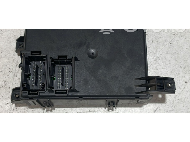 Pojistková skříňka 00517986150, 00517986150 Fiat Grande Punto 2008