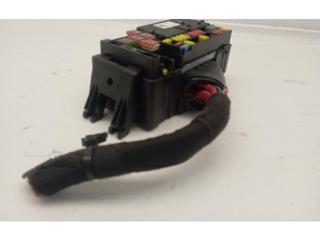 Блок управления двигателем Блок управления 15533697 Opel Astra J