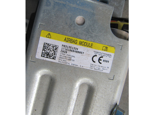 Подушка безопасности для колен P031351334, 1T161060480057   Volvo XC90