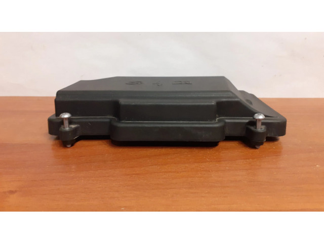 Pojistková skříňka Крышка ящика предохранителей A2055402328, 9253 Mercedes-Benz GLC X253 C253 2020